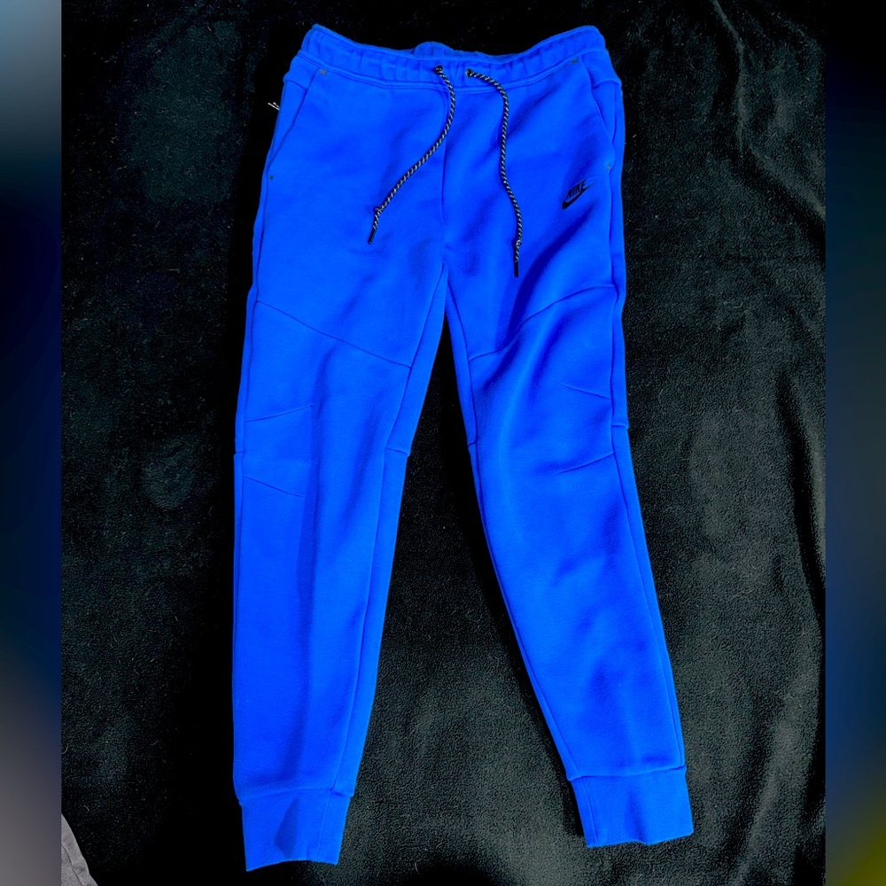 Nike Men’s Tech Joggers